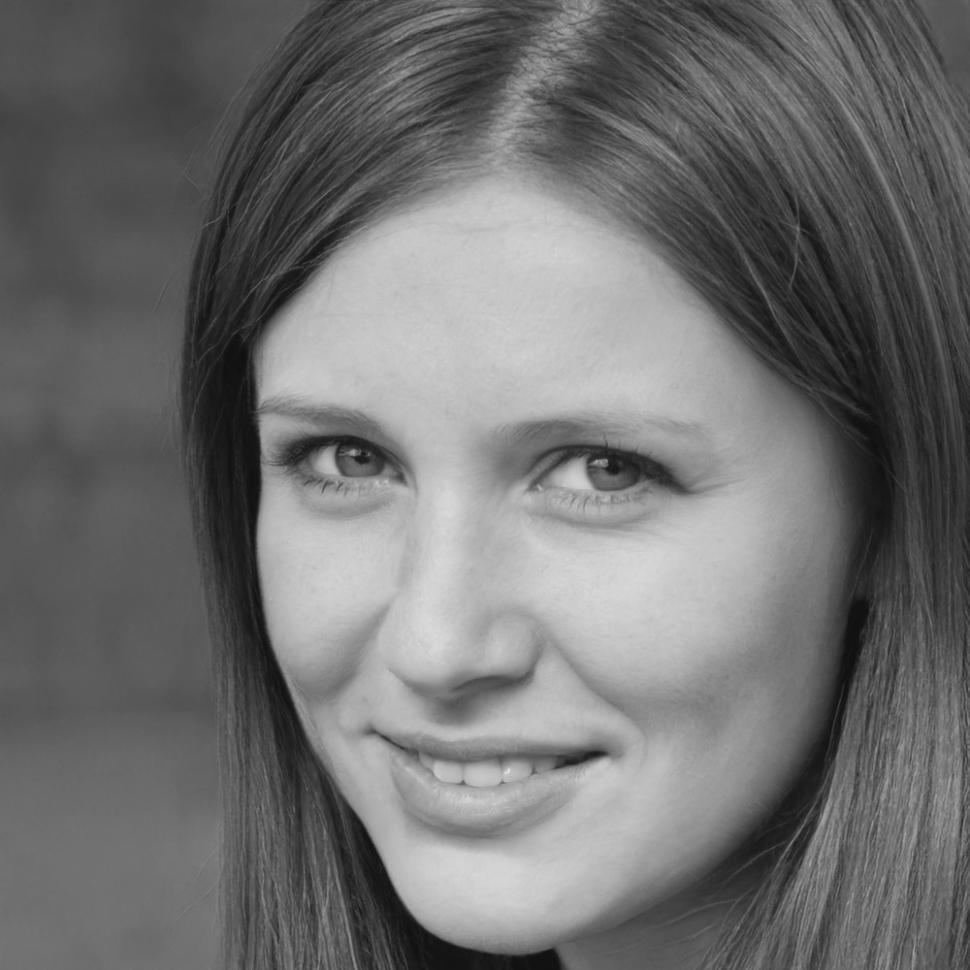 Portrait de Léonie Mercier, formatrice en design d'interaction